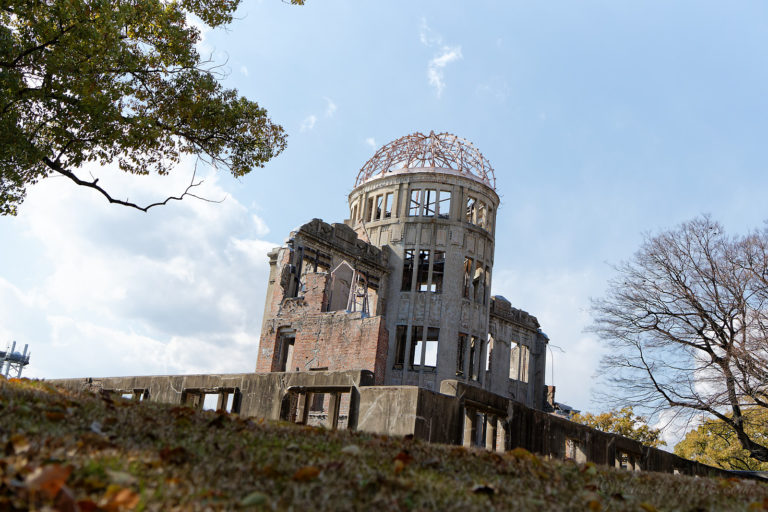 広島市 平和記念公園・原爆ドーム