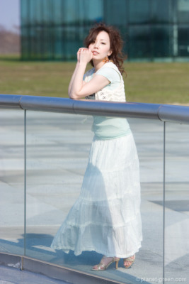 雨宮エリカさんのポートレート